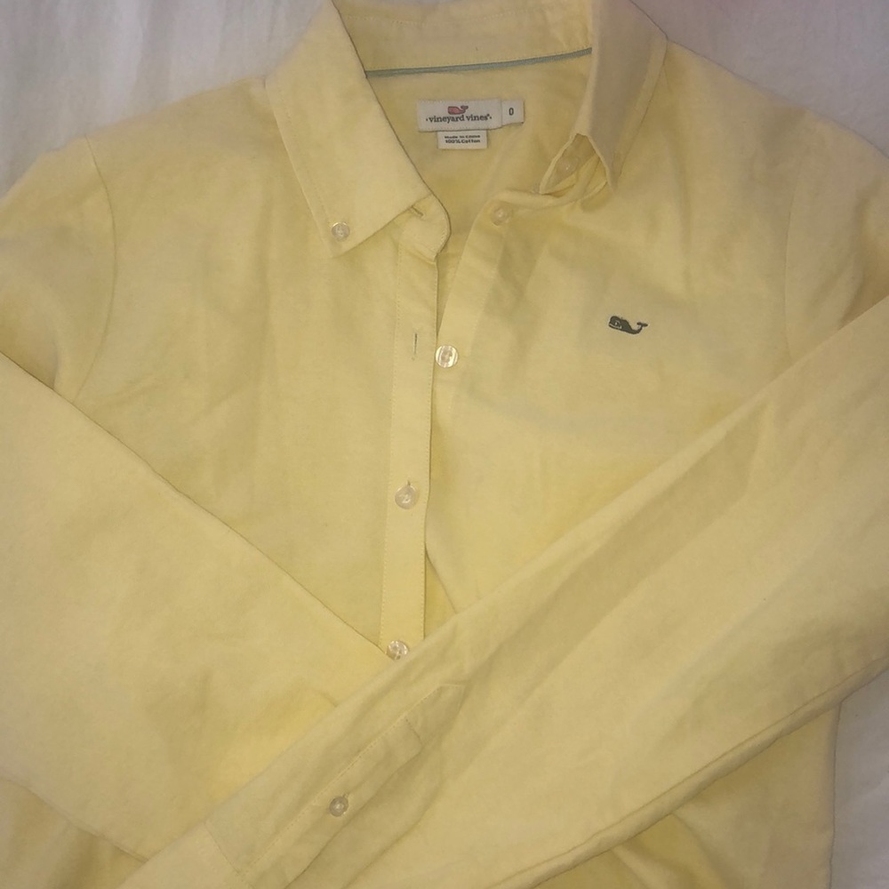 Vineyard Vines button down dress top